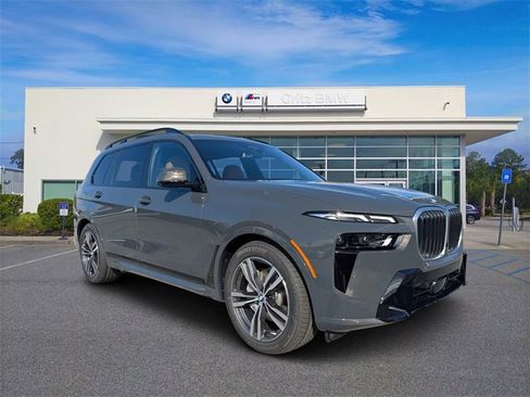 New 2026 BMW X7 xDrive40i image 1