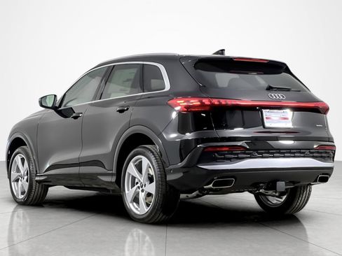 New 2025 Audi Q5 Premium Plus image 4