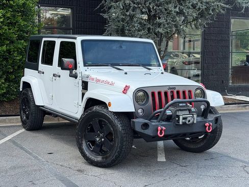 Used 2018 Jeep Wrangler Unlimited Sport AWD/4WD image 7