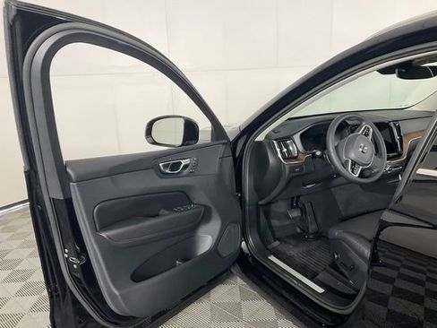 Used 2023 Volvo XC60 B5 Plus w/ Climate Package image 26