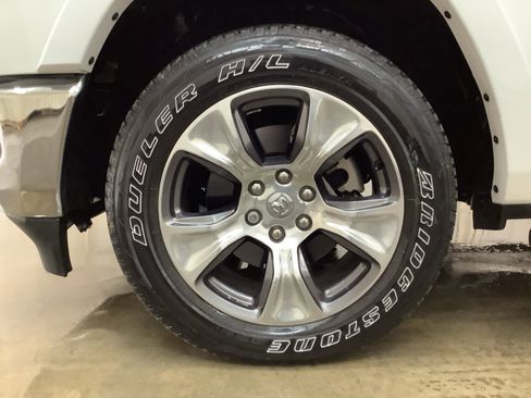 Used 2020 RAM 1500 Laramie AWD/4WD image 26