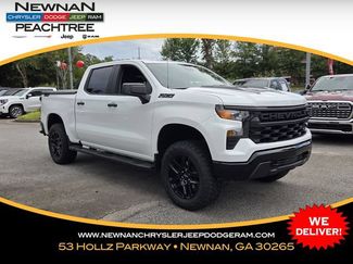 Used 2024 Chevrolet Silverado 1500 Custom Trail Boss w/ Dark Appearance Package AWD/4WD video 1