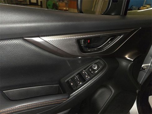 Used 2023 Subaru Crosstrek 2.5i Limited w/ Popular Package #3 image 13