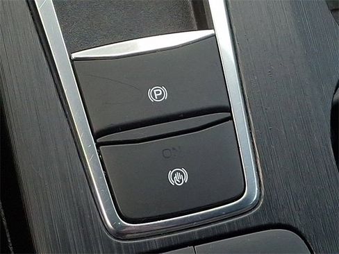 Used 2025 Ford Escape ST-Line Select image 26