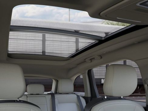 New 2026 Lincoln Nautilus Premier w/ Equipment Group 102A AWD/4WD image 22