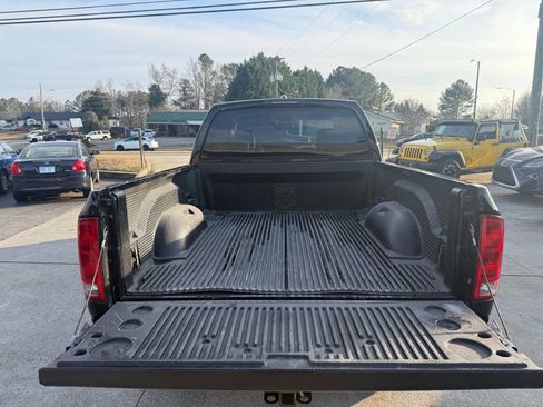 Used 2005 Dodge Ram 1500 Truck SLT image 20