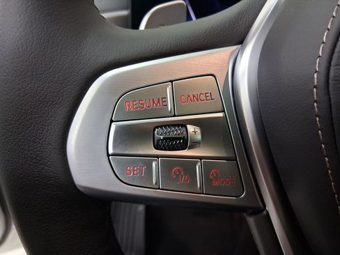 New 2026 BMW X7 xDrive40i w/ Premium Package image 15