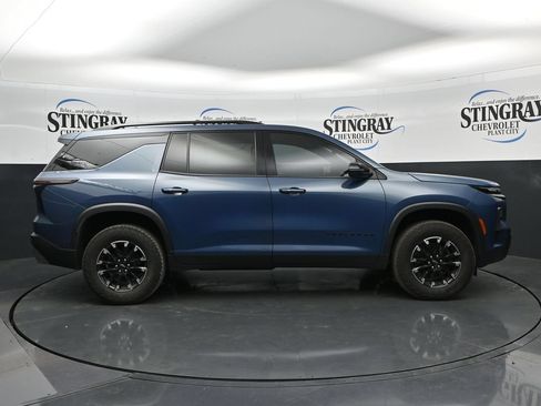 Used 2024 Chevrolet Traverse Z71 w/ LPO, Floor Liner Package AWD/4WD image 8