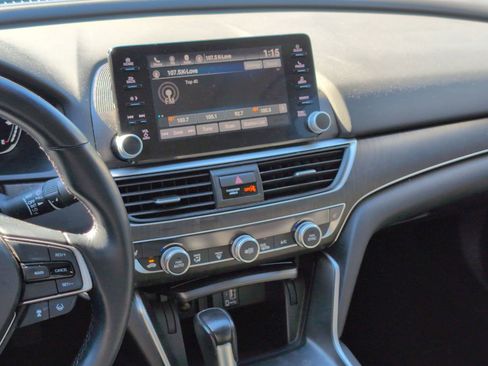 Used 2018 Honda Accord EX-L image 16