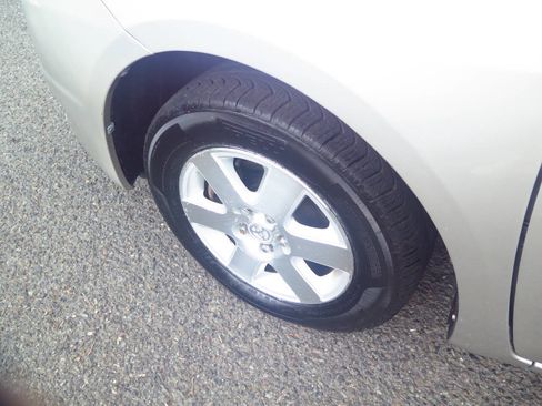 Used 2004 Toyota Sienna LE FWD image 28