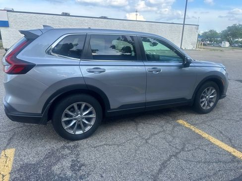 Used 2024 Honda CR-V EX image 24