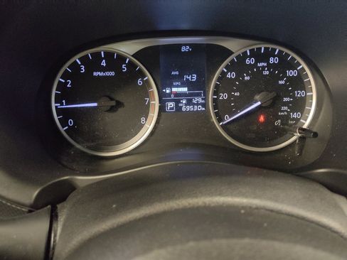 Used 2024 Nissan Kicks S FWD image 23
