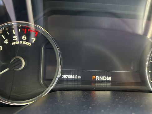 Used 2019 Ford F150 Lariat AWD/4WD image 5