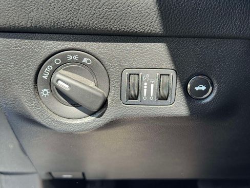 Used 2023 Dodge Challenger GT w/ Cold Weather Group RWD image 19