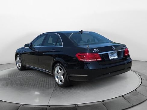 Used 2014 Mercedes-Benz E 350 4MATIC Sedan image 3