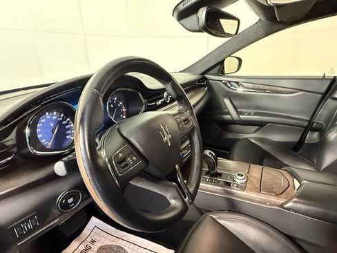 Used 2017 Maserati Quattroporte S GranLusso image 6