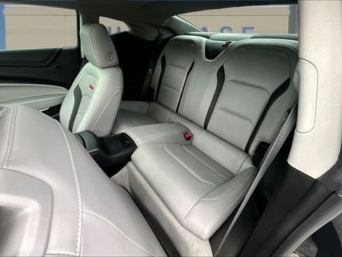 Used 2018 Chevrolet Camaro SS RWD image 23
