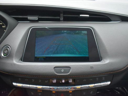 Used 2019 Cadillac XT4 Sport AWD/4WD image 20