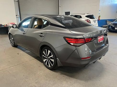 Used 2021 Nissan Sentra SV w/ SV Premium Package FWD image 5