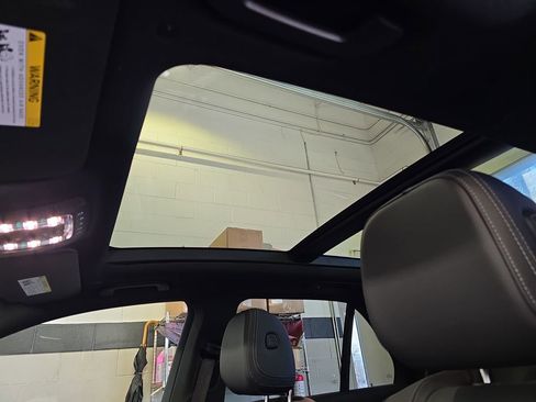 Certified 2026 Mercedes-Benz GLE 350 4MATIC image 31