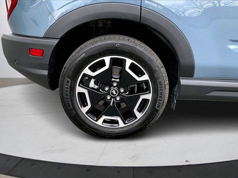 Used 2024 Ford Bronco Sport Outer Banks image 34