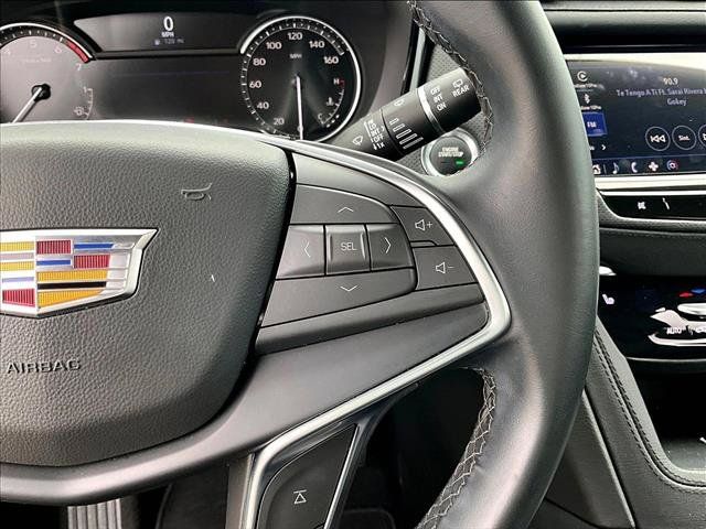 Used 2025 Cadillac XT5 Luxury FWD image 21