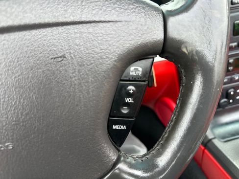 Used 2002 Ford Thunderbird RWD image 25