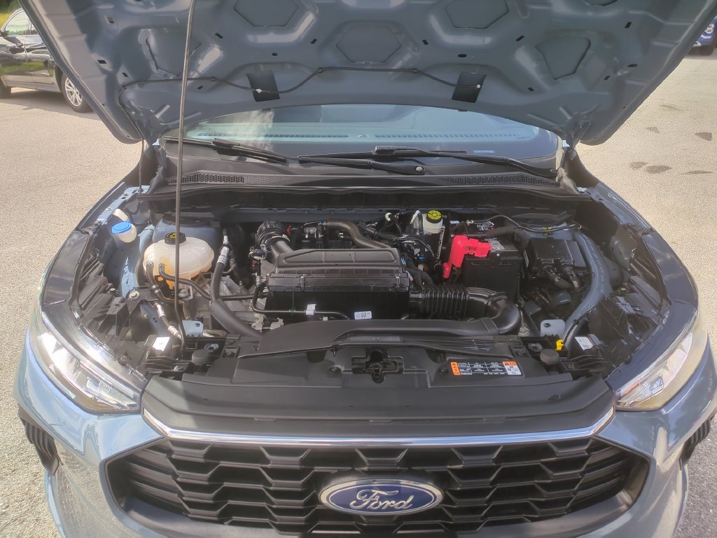 Used 2023 Ford Escape ST-Line w/ Tech Pack #1 AWD/4WD image 23