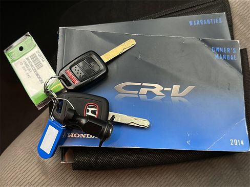 Used 2014 Honda CR-V LX image 25