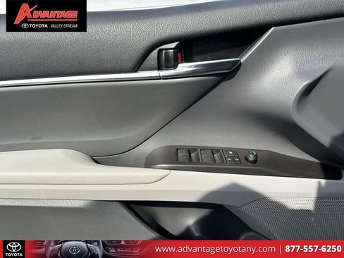 Certified 2024 Toyota Camry SE FWD image 21