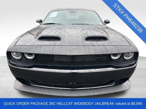 Used 2023 Dodge Challenger SRT Hellcat image 2