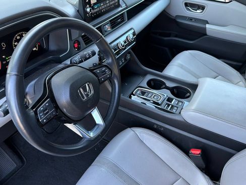 Used 2023 Honda Pilot EX-L image 12