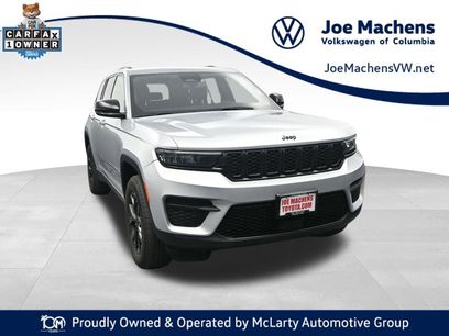 Used 2024 Jeep Grand Cherokee Altitude