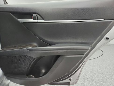 Used 2023 Toyota Camry LE FWD image 28