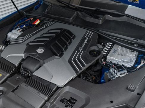 Used 2020 Lamborghini Urus image 15