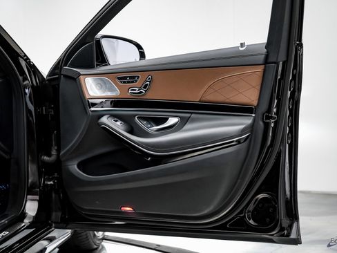 Used 2020 Mercedes-Benz S 63 AMG 4MATIC Sedan image 60