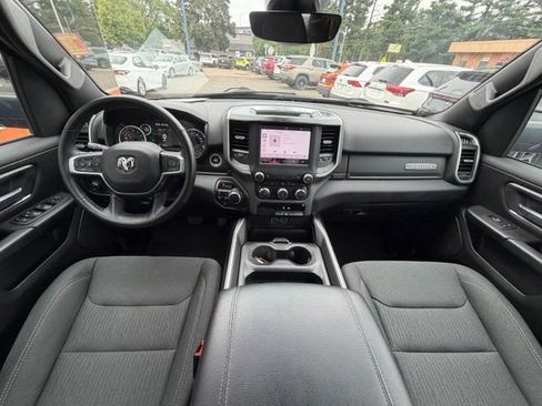 Used 2023 RAM 1500 Big Horn AWD/4WD image 14
