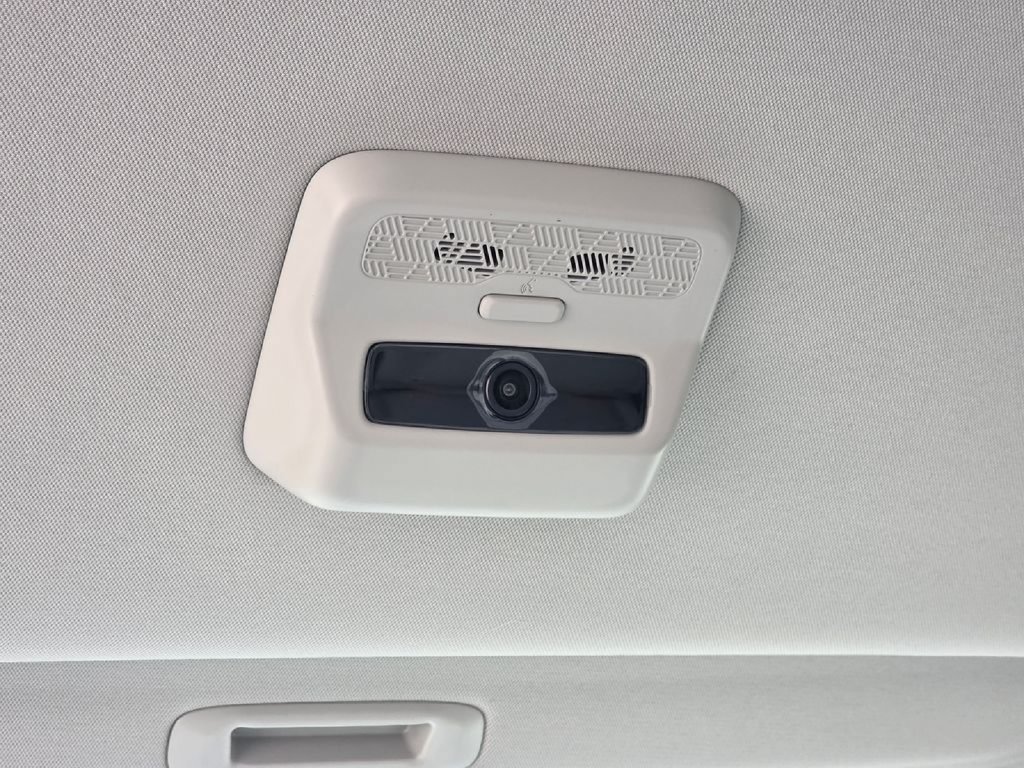 Used 2025 Kia Carnival SX Prestige FWD image 34