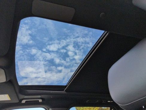 New 2025 Ford Expedition Platinum w/ Stealth Performance Package image 21