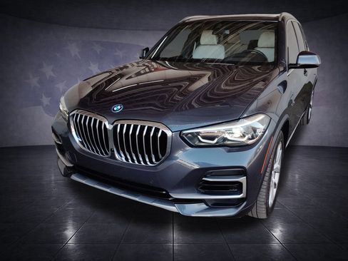 Used 2022 BMW X5 xDrive45e w/ Premium Package AWD/4WD image 44