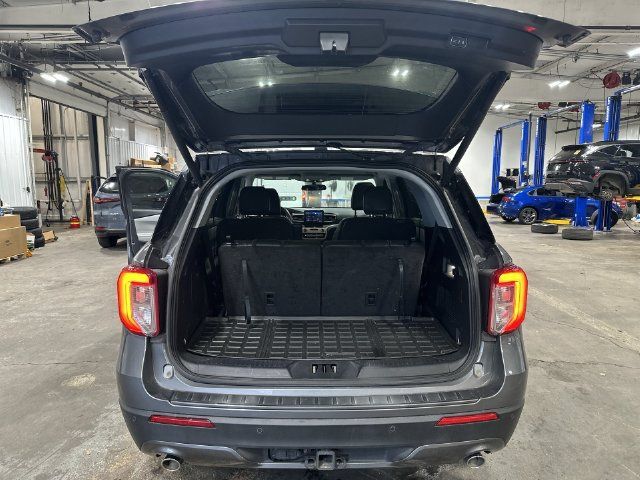 Used 2023 Ford Explorer XLT w/ Equipment Group 202A AWD/4WD image 25