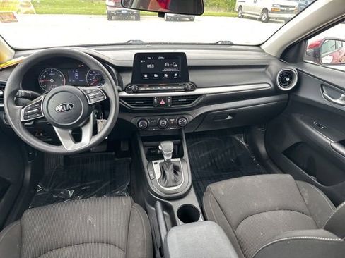 Used 2021 Kia Forte LXS FWD image 15
