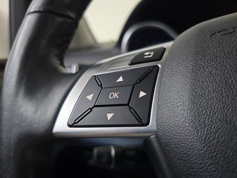 Used 2014 Mercedes-Benz GL 450 4MATIC image 17