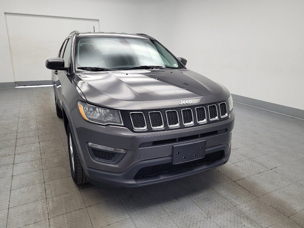 Used 2018 Jeep Compass Sport AWD/4WD image 14
