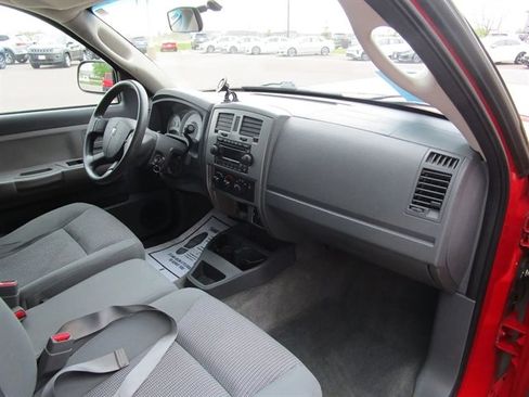 Used 2007 Dodge Dakota SLT w/ Trailer Tow Group AWD/4WD image 18