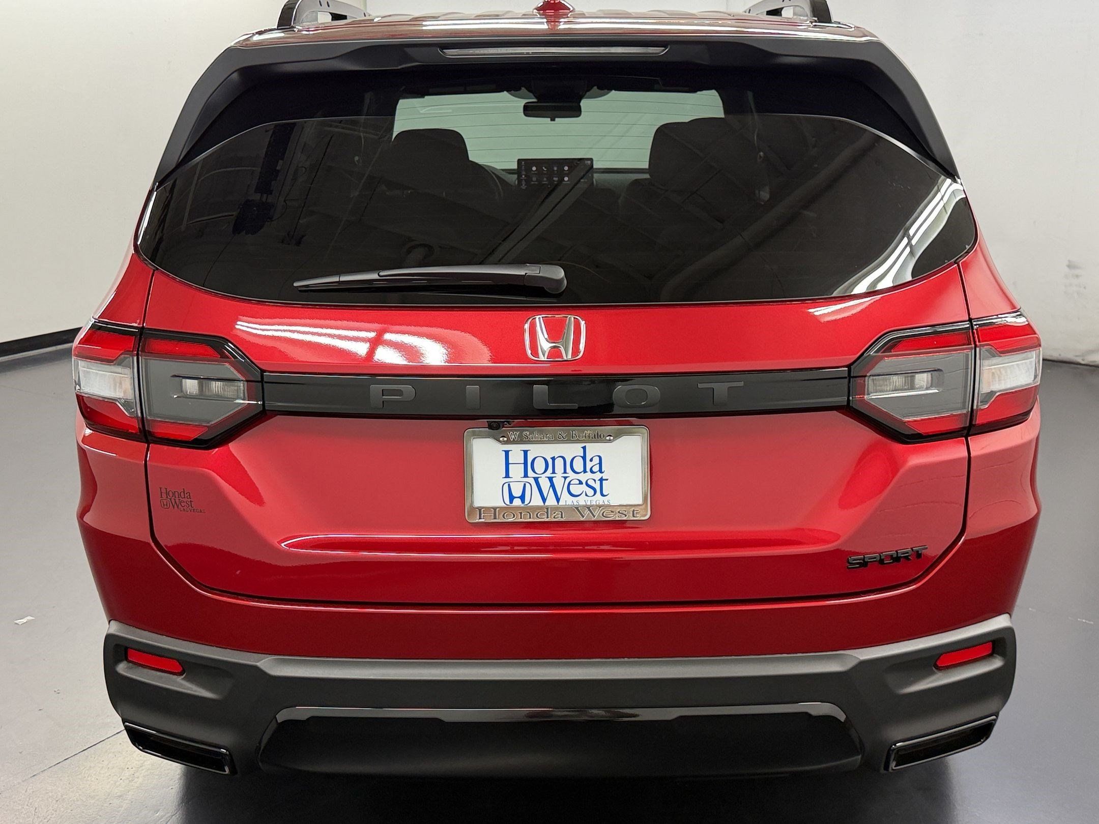 New 2026 Honda Pilot Sport image 10