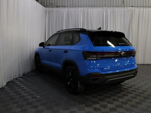 New 2026 Volkswagen Taos SE AWD/4WD image 23
