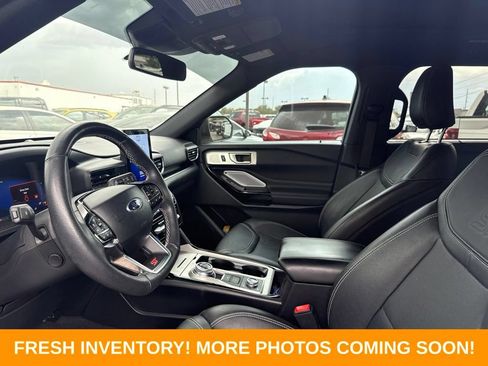 Used 2024 Ford Explorer ST w/ Equipment Group 401A AWD/4WD image 8