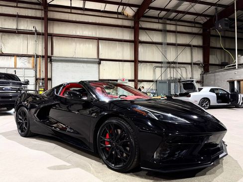 Used 2023 Chevrolet Corvette Stingray Premium Cpe w/ Z51 Performance Package image 1