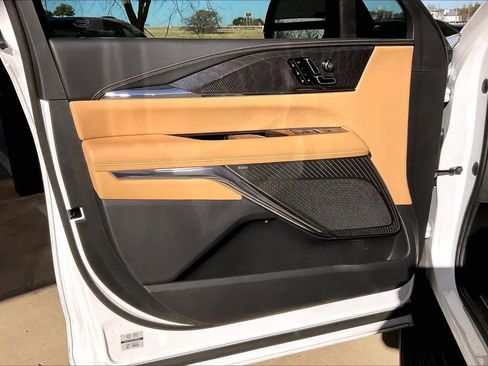 Used 2025 Cadillac Escalade IQ Sport 2 image 20